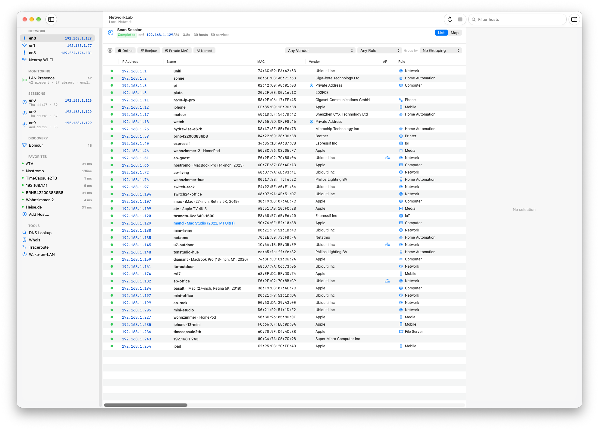 NetworkLab for Mac listing 39 hosts with IP address, name, MAC address, vendor and role